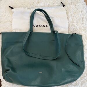 Cuyana Classic Easy Leather Tote